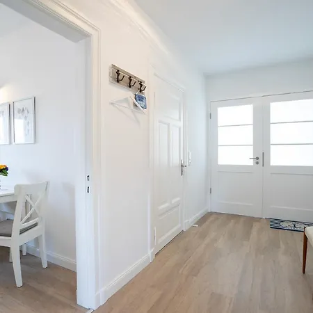 Kur18 Baltic Deck * 티멘도르프스트랜드